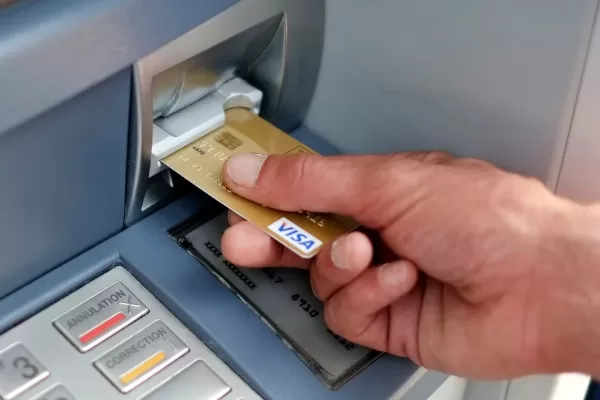 ATM Cash Withdrawal, CATM, drawing cash from ATM, #ATM, ATM से कैश न‍िकालना,