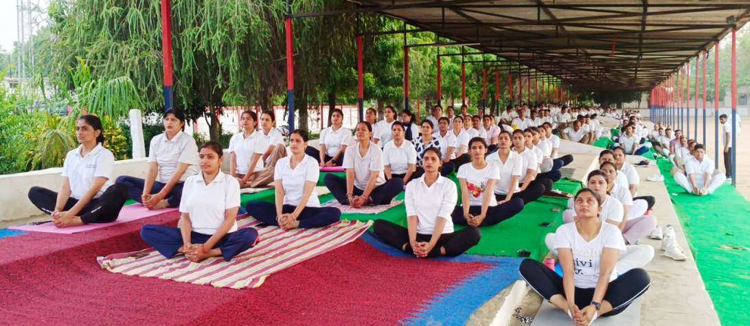 International Yoga Day, #Bareilly, #बरेली, पुलिस लाइन, #योगाभ्यास, #yoga,