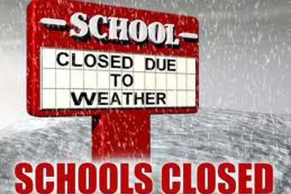 #Bareilly, schools will remain closed tomorrow, BSA, #बरेली, बारिश के चलते बंद रहेंगे स्कूल, #बीएसए, #schoolclosed,