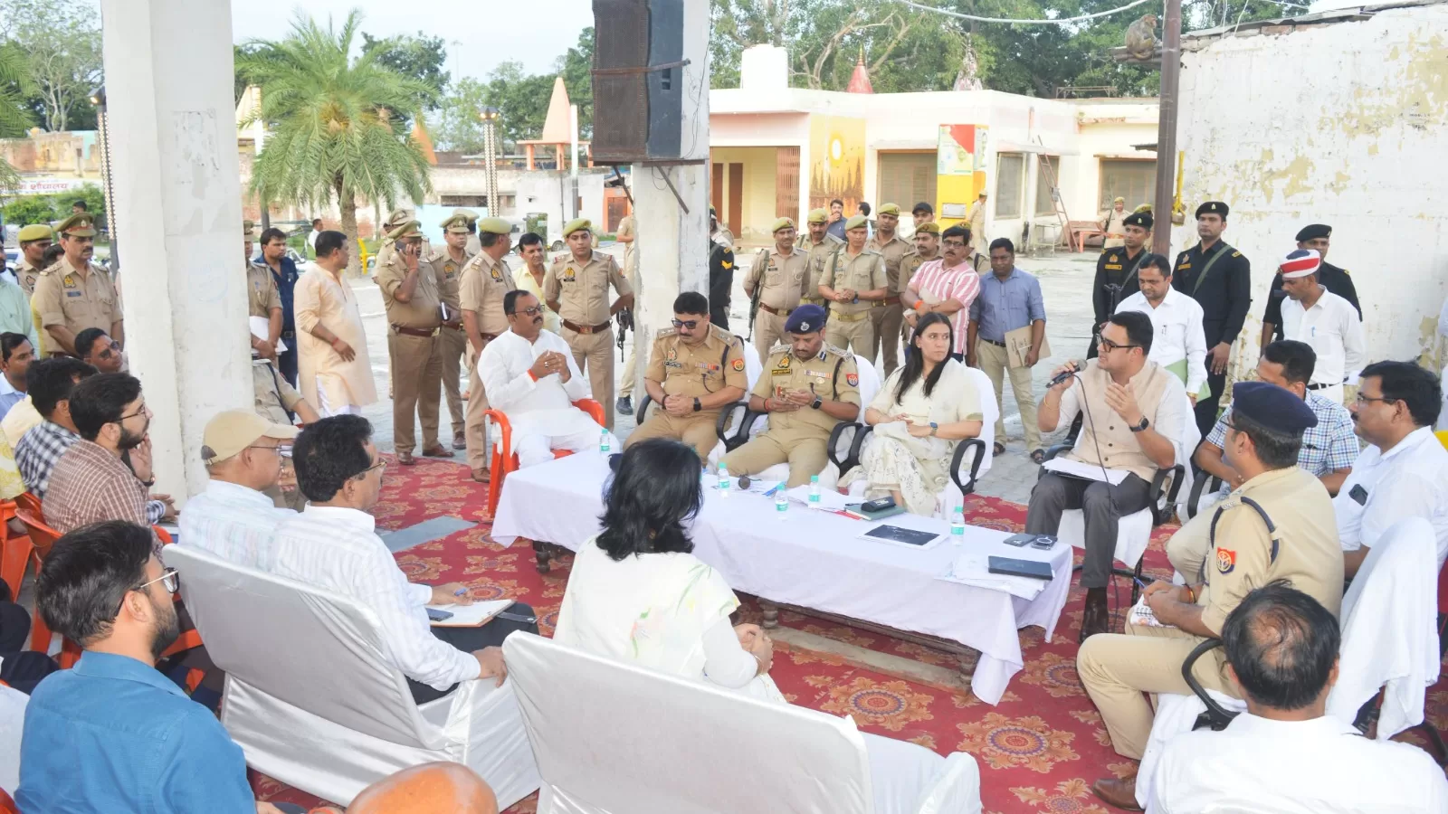 #KanwarYatra2025, कमिश्नर ने किया कछला घाट का निरीक्षण, सिंगल यूज प्लास्टिक मुक्त,