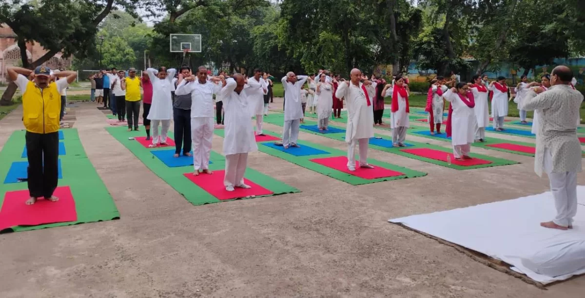 #बरेली, BareillyLive, #InternationalYogaDay2025, अंतर्राष्ट्रीय योग दिवस ,#YogaforOneEarthOneHealth,