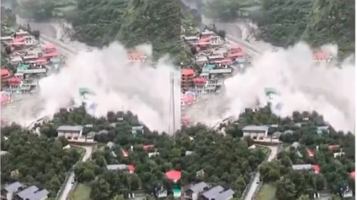 उत्तरकाशी। उत्तराखण्ड के उत्तरकाशी जिले में धराली में बादल फटने के कारण खीर गंगा नदी में बाढ़ आ गयी। इससे चार व्यक्तियों की मौत हो गई और अनेक मकान तथा होटल तबाह हो गए। उत्तरकाशी के जिलाधिकारी प्रशांत आर्य ने घटनास्थल के लिए रवाना होने से पहले चार व्यक्तियों की मौत की पुष्टि की। उन्होंने कहा कि नुकसान की सही जानकारी कुछ देर बाद ही सामने आ पाएगी।