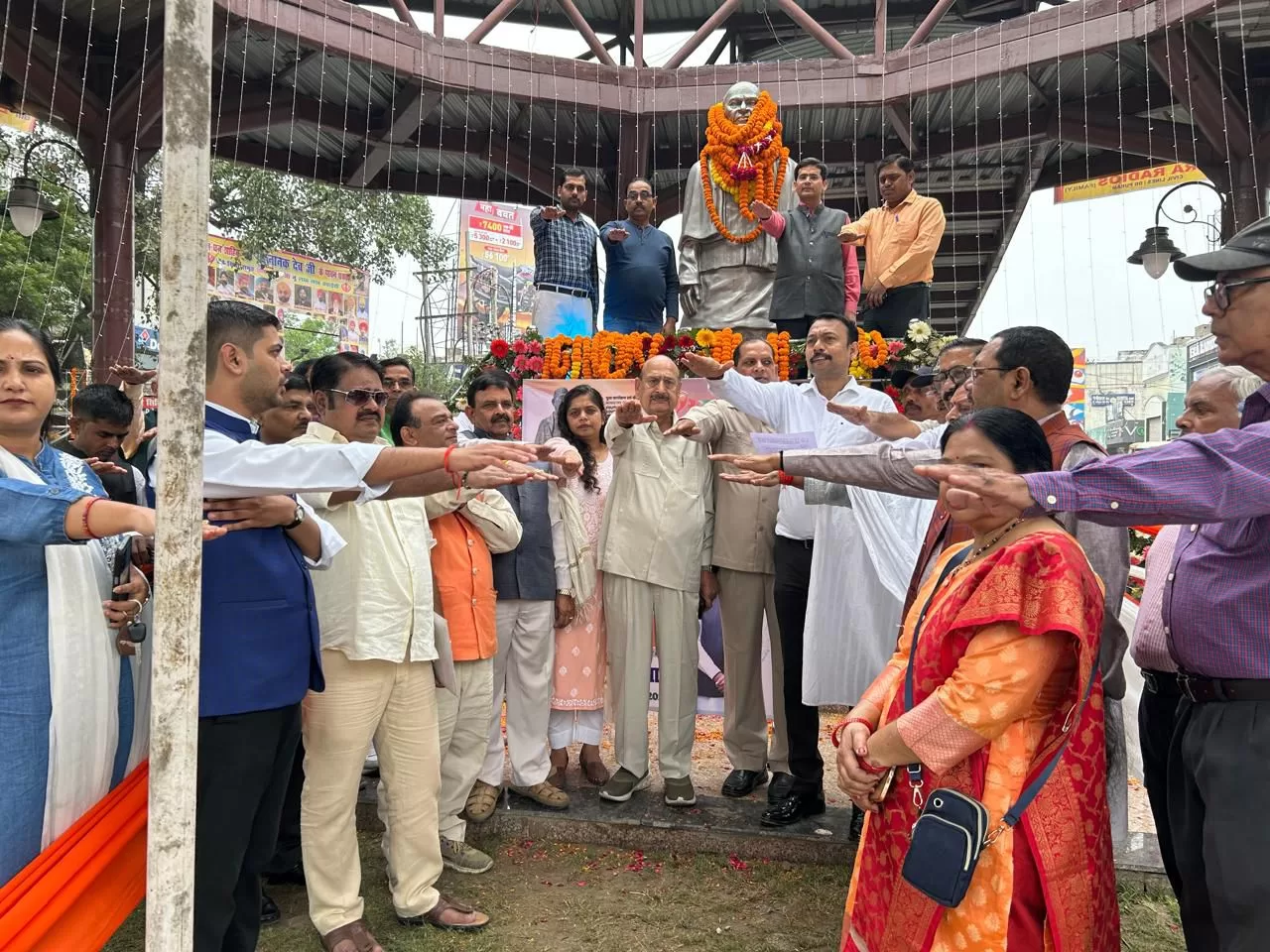 The birth anniversary of the Iron Man of India, Vallabhbhai Patel, was celebrated by garlanding his statue at Petal Chowk.