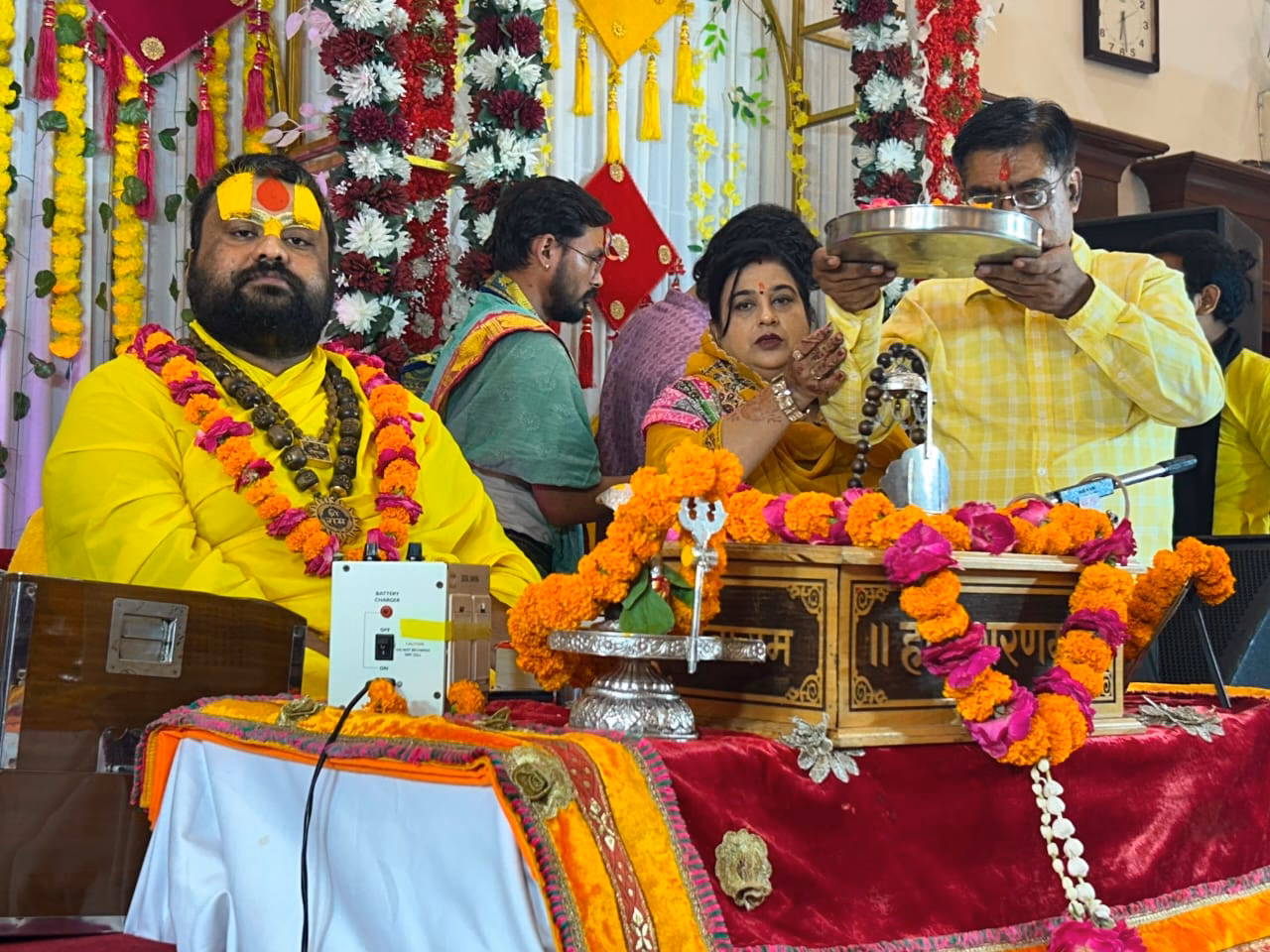 नामरस में डूबा रामायण मंदिर